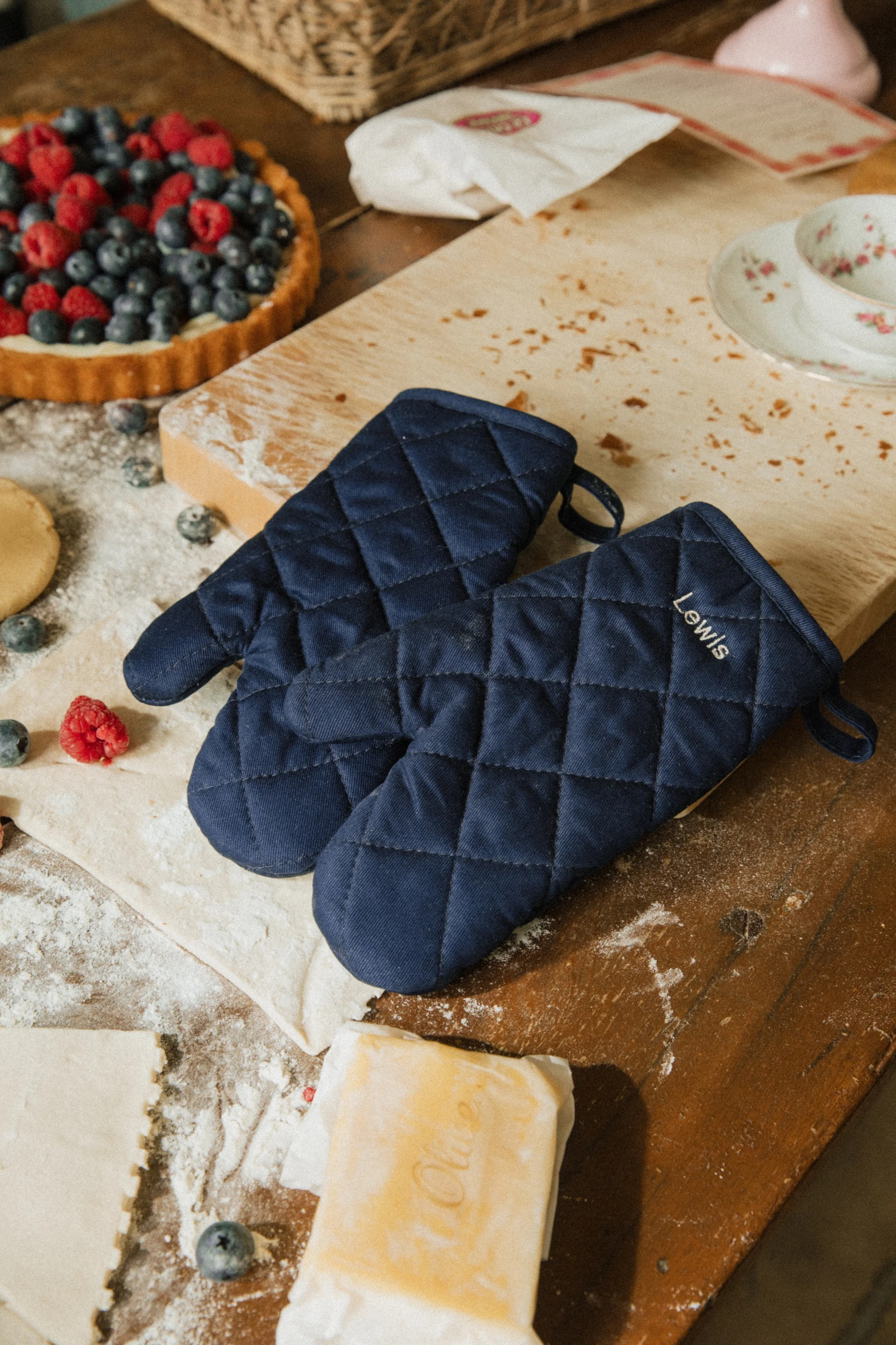 Oven Mitten Navy - Image 3